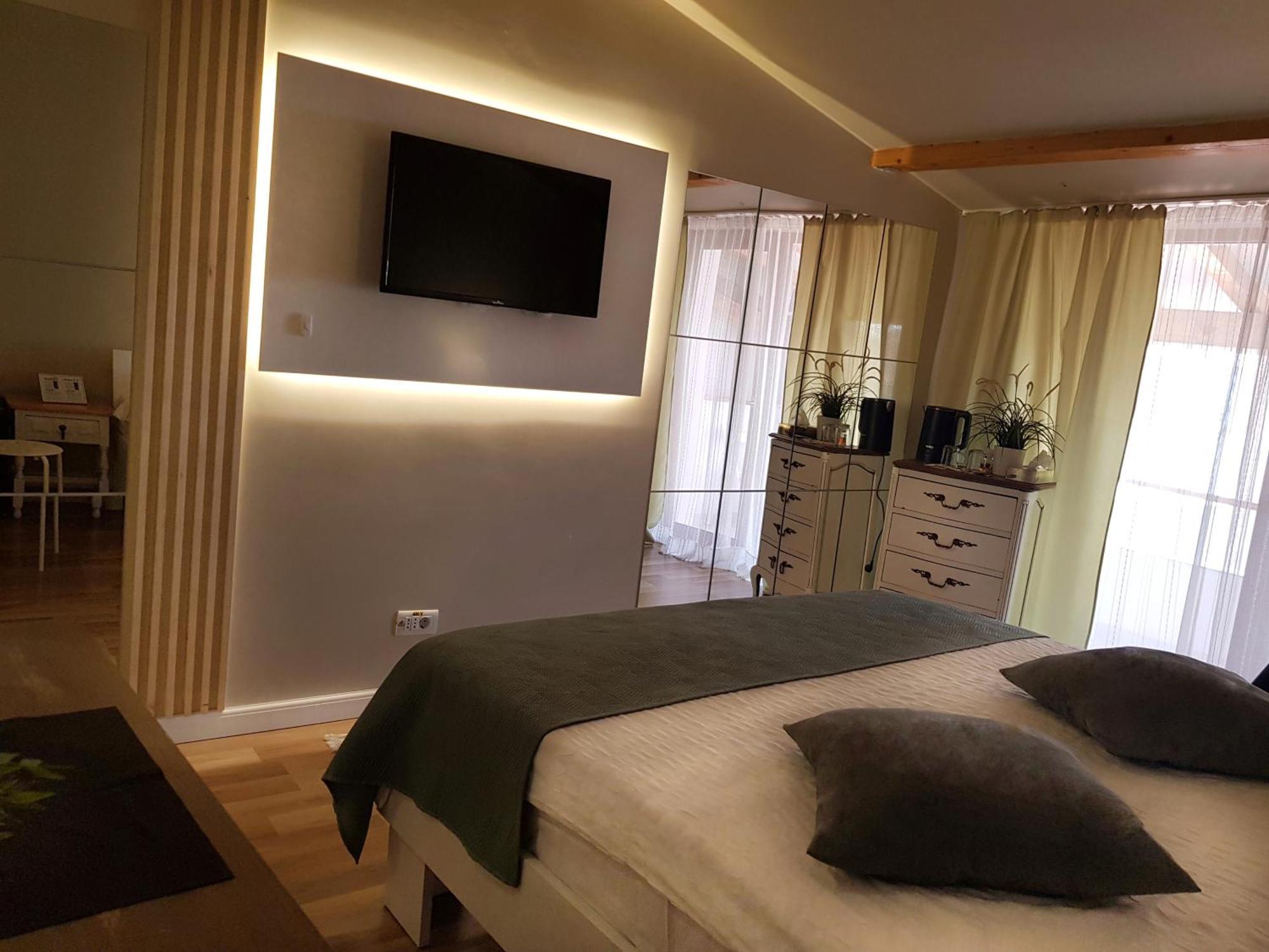 Târgu Jiu Elania Residence מראה חיצוני תמונה